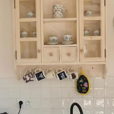 Zagroda Pod Gontem 度假居 *