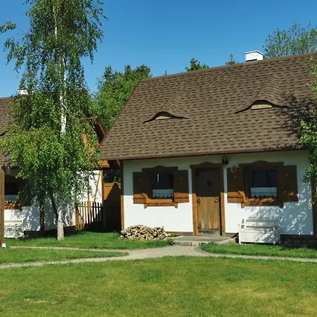 Vakantiehuis Zagroda Pod Gontem Kopalino